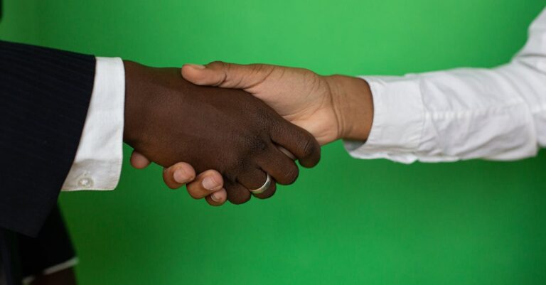 découvrez l'importance de la fiabilité et comment garantir des performances constantes et durables dans vos projets et équipements.