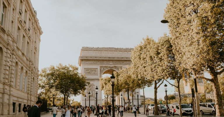 découvrez les niches b2b sous-exploitées en france pour 2026 et profitez d'opportunités de marché inédites pour développer votre activité.