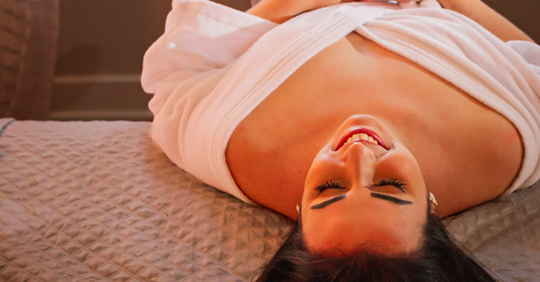 découvrez des techniques efficaces de relaxation pour réduire le stress et améliorer votre bien-être au quotidien.