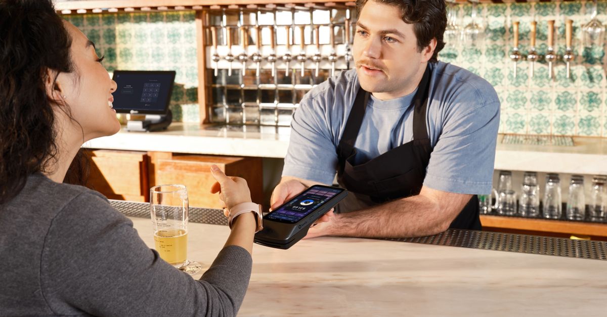 découvrez nos solutions de service client innovantes pour améliorer la satisfaction et fidéliser vos clients efficacement.