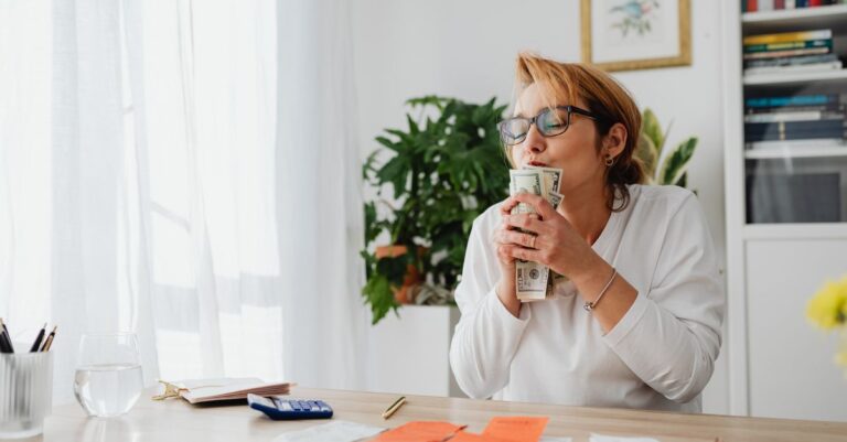 formation à l'indépendance financière pour les freelances : développez vos compétences pour gérer efficacement vos finances et assurer votre stabilité économique.